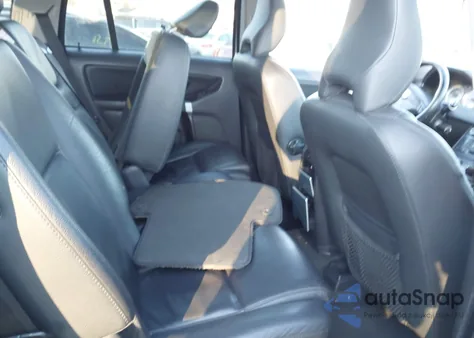 2014 Volvo Xc90 3.2 from USA, damaged, VIN YV4952CZ5E1685240